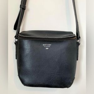 Matt & Nat purse